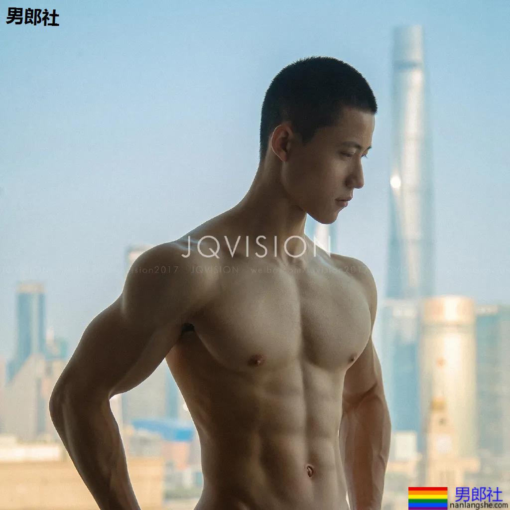 新晋网红1哥写真一览，白袜腹肌小奶狗，太可了！ - 51虹马