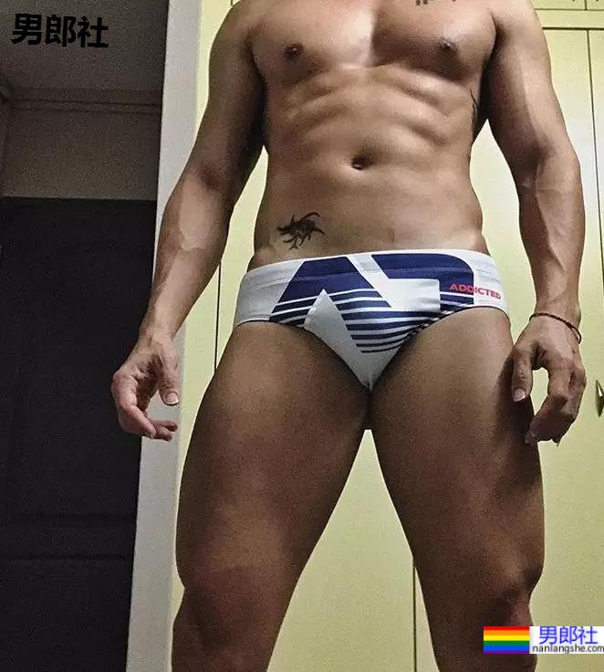 青涩男模大脱变自曝最刺激的经历,曾在酒店过道xxx? - 51虹马 青涩男模大脱变自曝最刺激的经历,曾在酒店过道xxx? - 51虹马