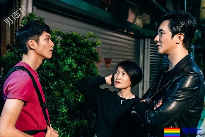 戏剧男神谢佳见「父爱爆棚」育儿超上手 首度出演同志角色与鲜肉林辉瑝共组CP - 51虹马 戏剧男神谢佳见「父爱爆棚」育儿超上手 首度出演同志角色与鲜肉林辉瑝共组CP - 51虹马