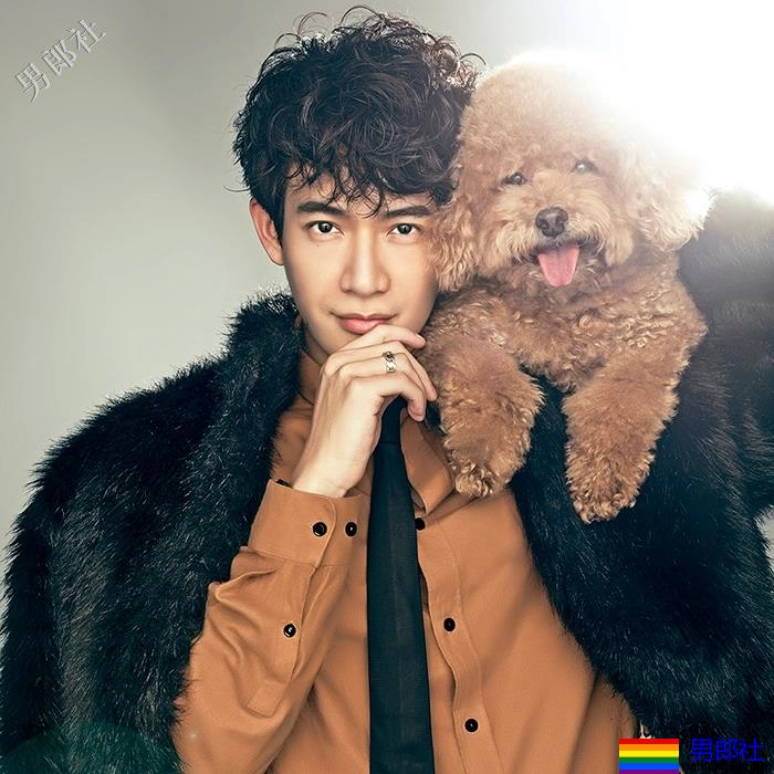 溢出镜头的壮硕肌群与迷人脸庞:异色时尚摄影师-曾崇伦Teddy - 51虹马 溢出镜头的壮硕肌群与迷人脸庞:异色时尚摄影师-曾崇伦Teddy - 51虹马