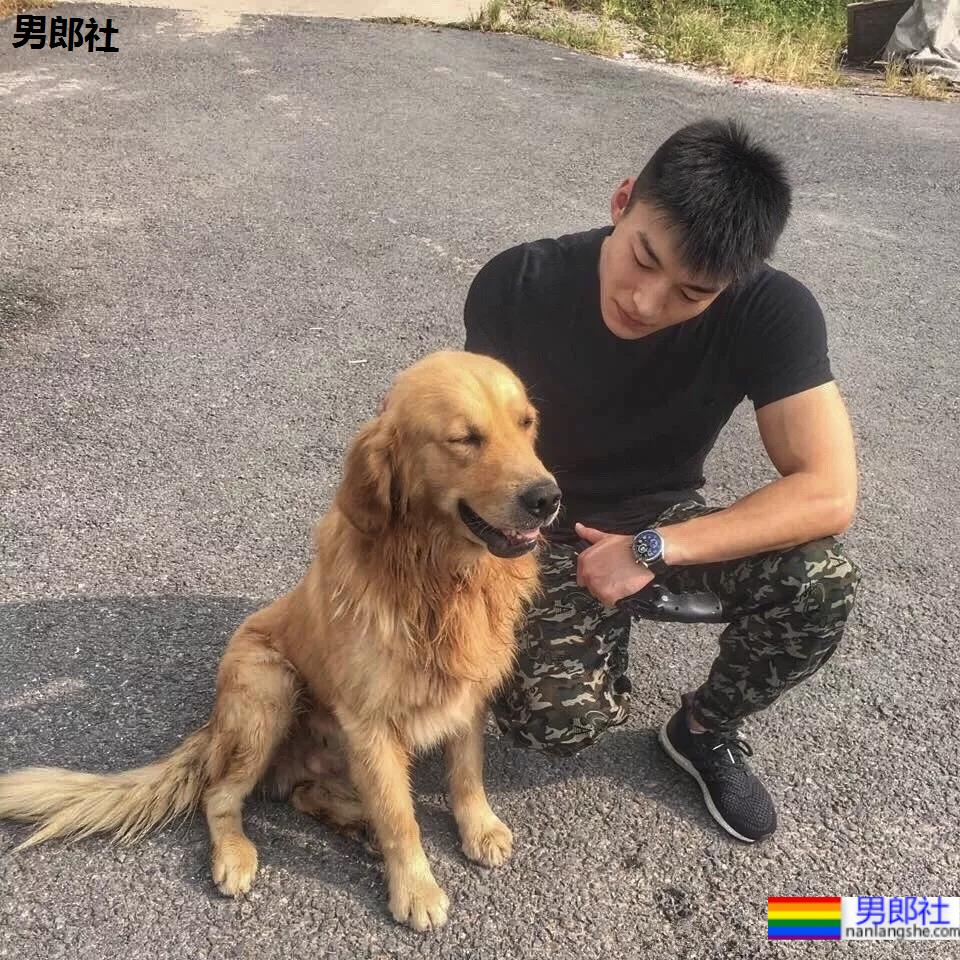 肌肉男生都有的小癖好!?要被这些荷尔蒙爆棚的男人萌化了! - 51虹马 肌肉男生都有的小癖好!?要被这些荷尔蒙爆棚的男人萌化了! - 51虹马