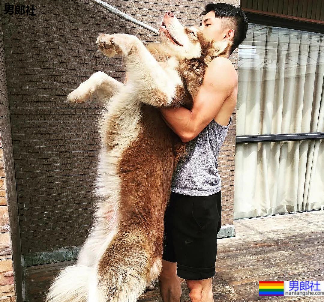 肌肉男生都有的小癖好!?要被这些荷尔蒙爆棚的男人萌化了! - 51虹马 肌肉男生都有的小癖好!?要被这些荷尔蒙爆棚的男人萌化了! - 51虹马