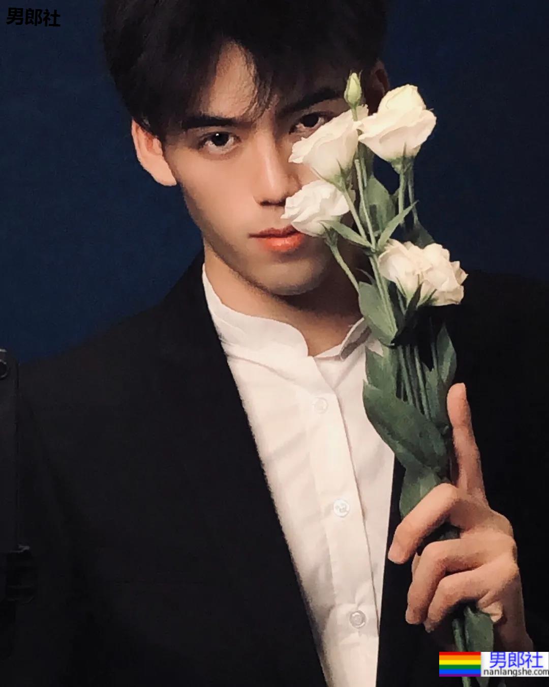 超帅大鼻子薄肌小狼狗 - 51虹马