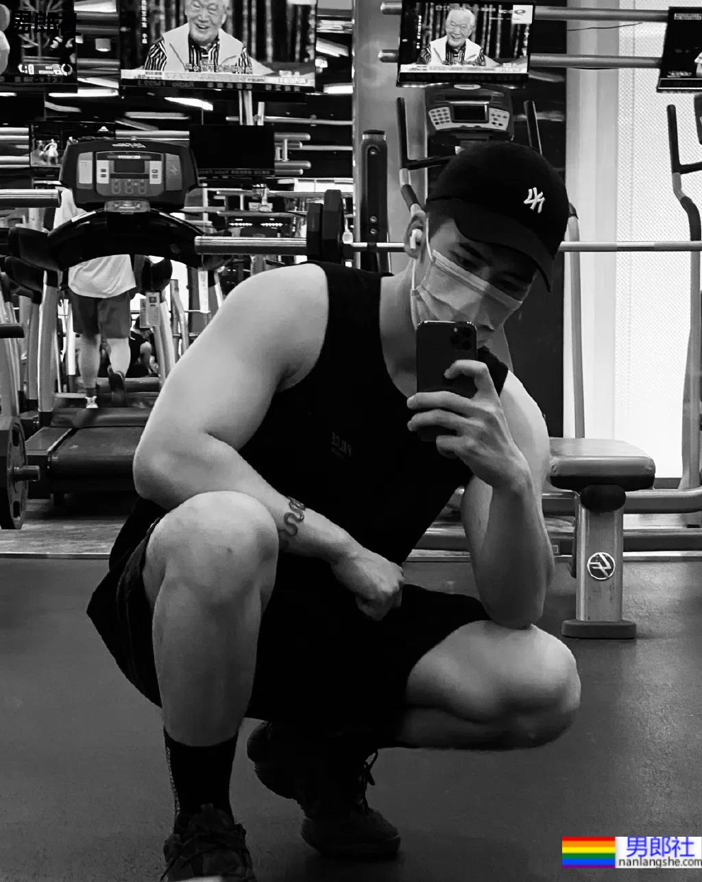 超帅大鼻子薄肌小狼狗 - 51虹马