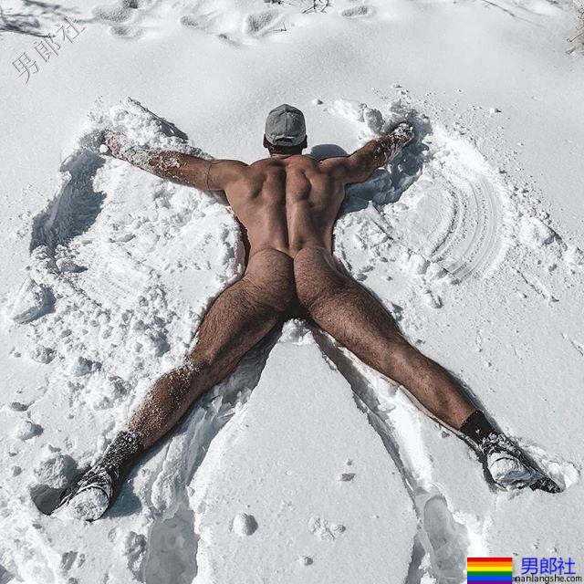 好久不见的「救世美臀」，你也成为他的信徒了吗？ - 51虹马