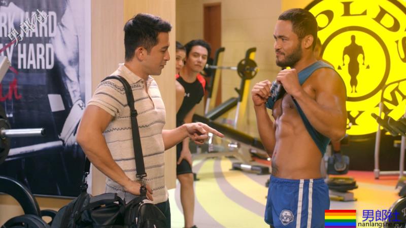 在自然的鬼斧神工下,每个人都是渺小的...... 唯独你的「巨」能成为盖世英雄!-51虹马