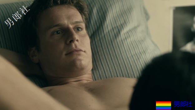 从正面全裸演到逼真床戏！10位抖内观众高潮欢愉的出柜欧美男演员 - 51虹马