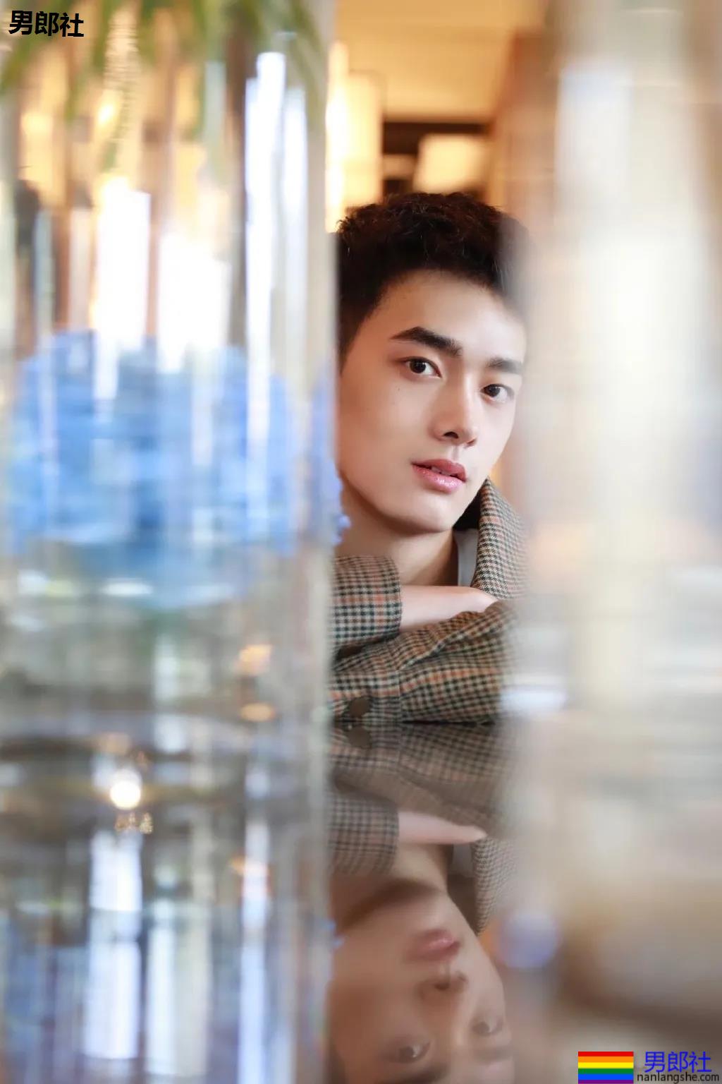 01年186CM的小哥哥，我康康谁又可以了？ - 51虹马