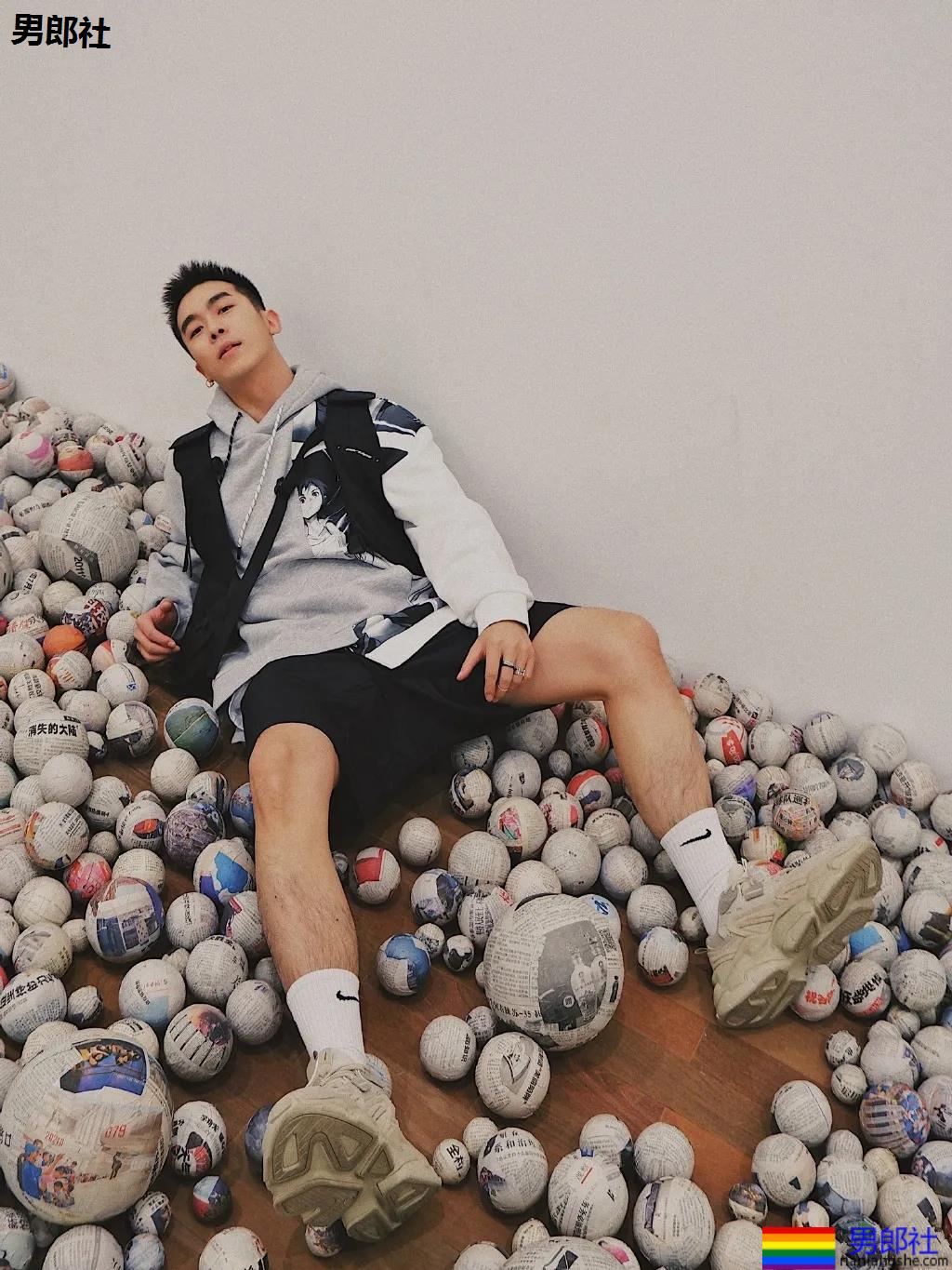 男朋友长成这样,我相信你睡觉都能笑醒!-51虹马