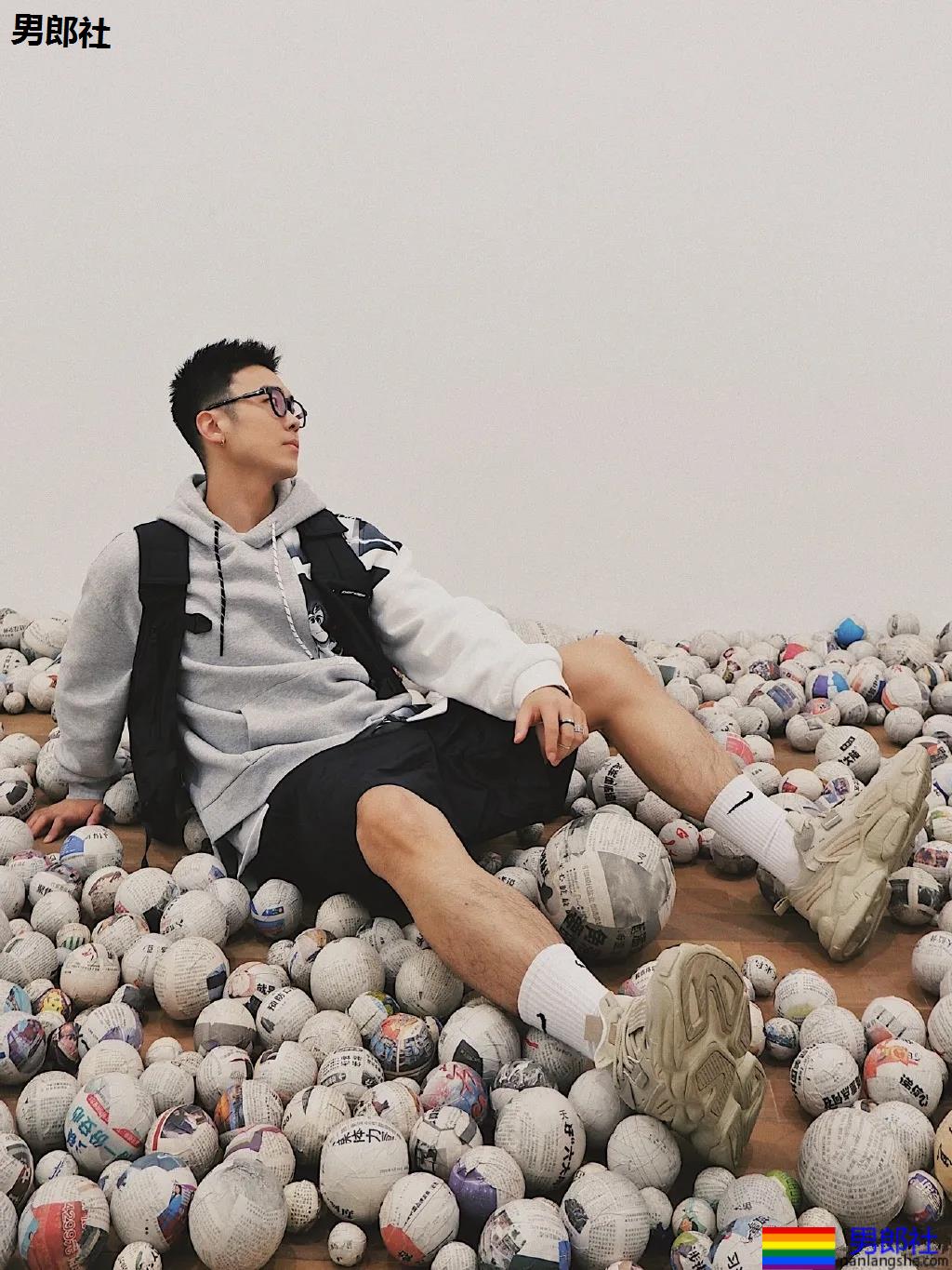 男朋友长成这样，我相信你睡觉都能笑醒！ - 51虹马