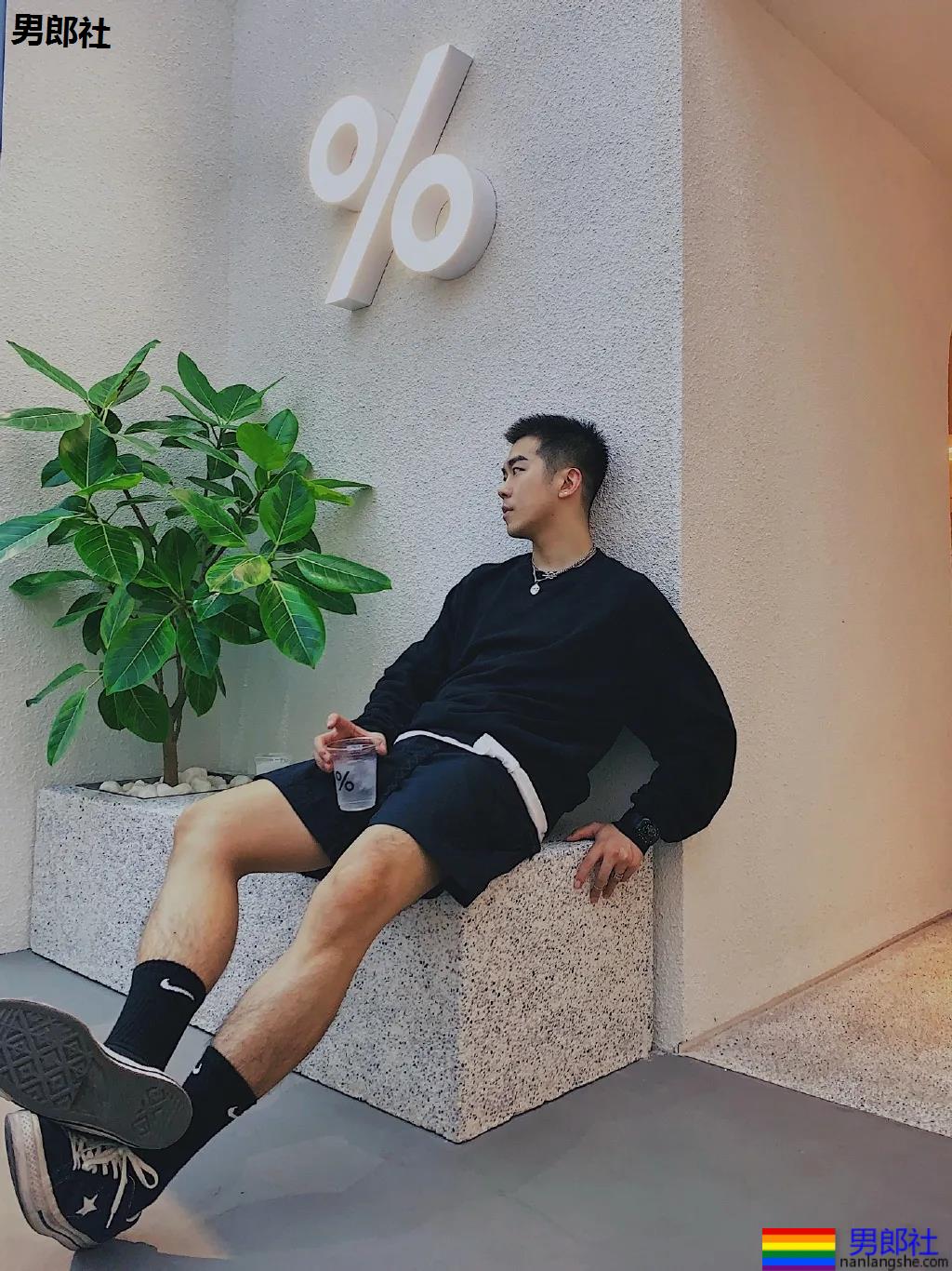 男朋友长成这样，我相信你睡觉都能笑醒！ - 51虹马