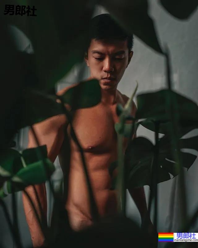 肌肉网红被酸是“拼单名媛”,硬怼网友:你拼一个给我看看! - 51虹马 肌肉网红被酸是“拼单名媛”,硬怼网友:你拼一个给我看看! - 51虹马