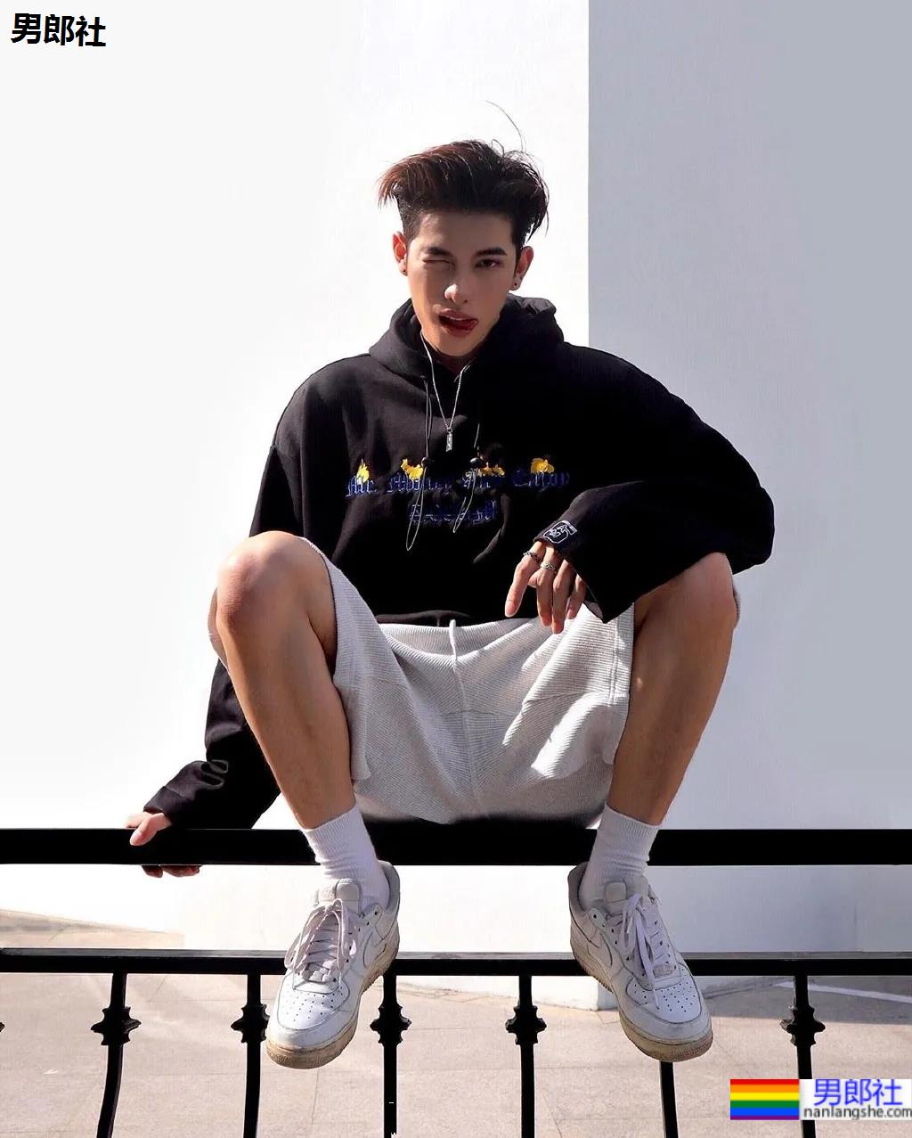 刷屏票圈的网红照小狼狗，你最馋谁？-51虹马