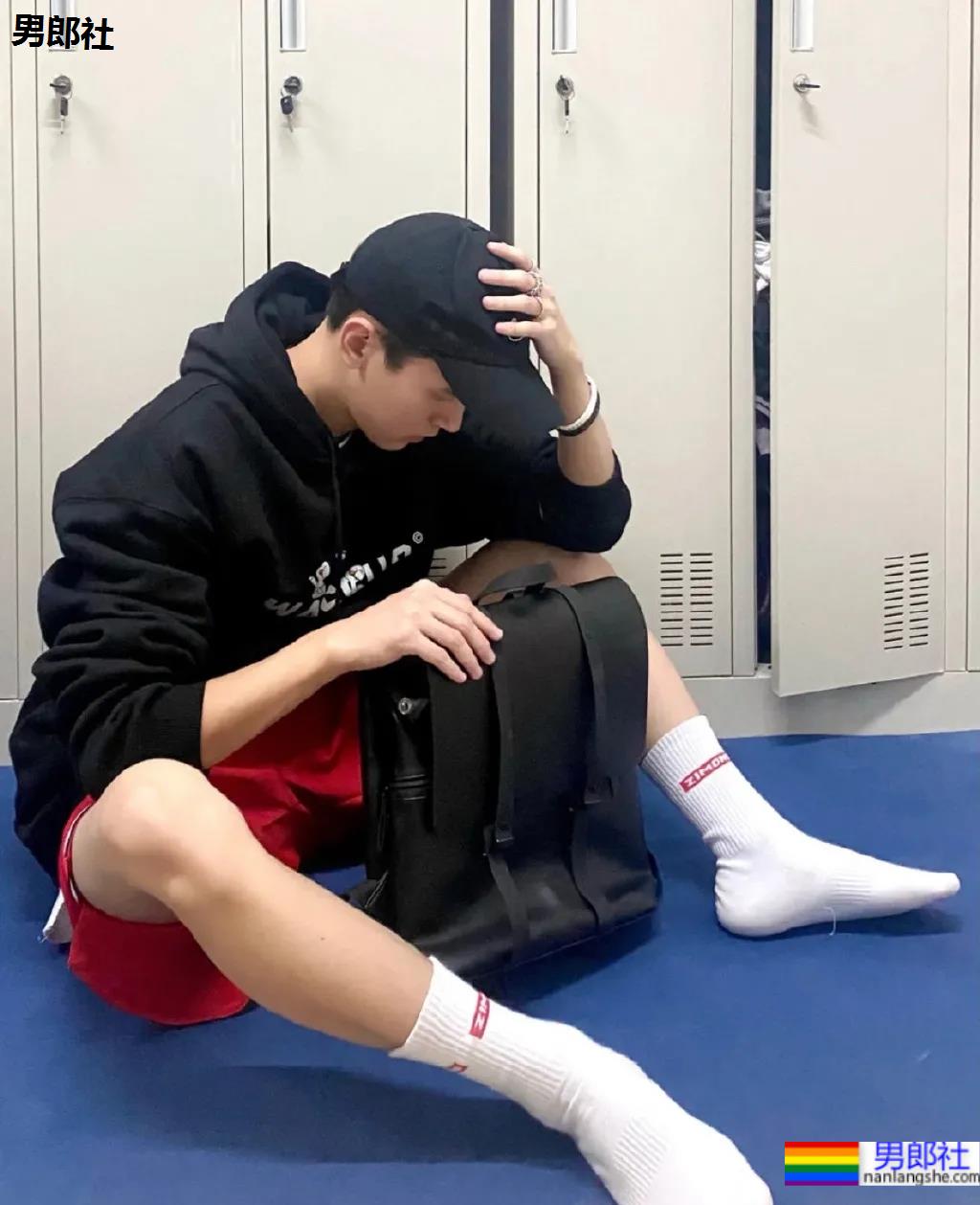 刷屏票圈的网红照小狼狗,你最馋谁? - 51虹马 刷屏票圈的网红照小狼狗,你最馋谁? - 51虹马