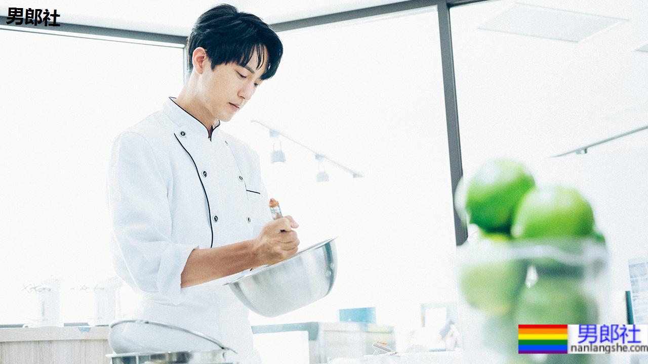 内外皆巨,手活也很重要!外冷内暖邱昊奇出演BL剧《馋上你》执擀面棍-51虹马