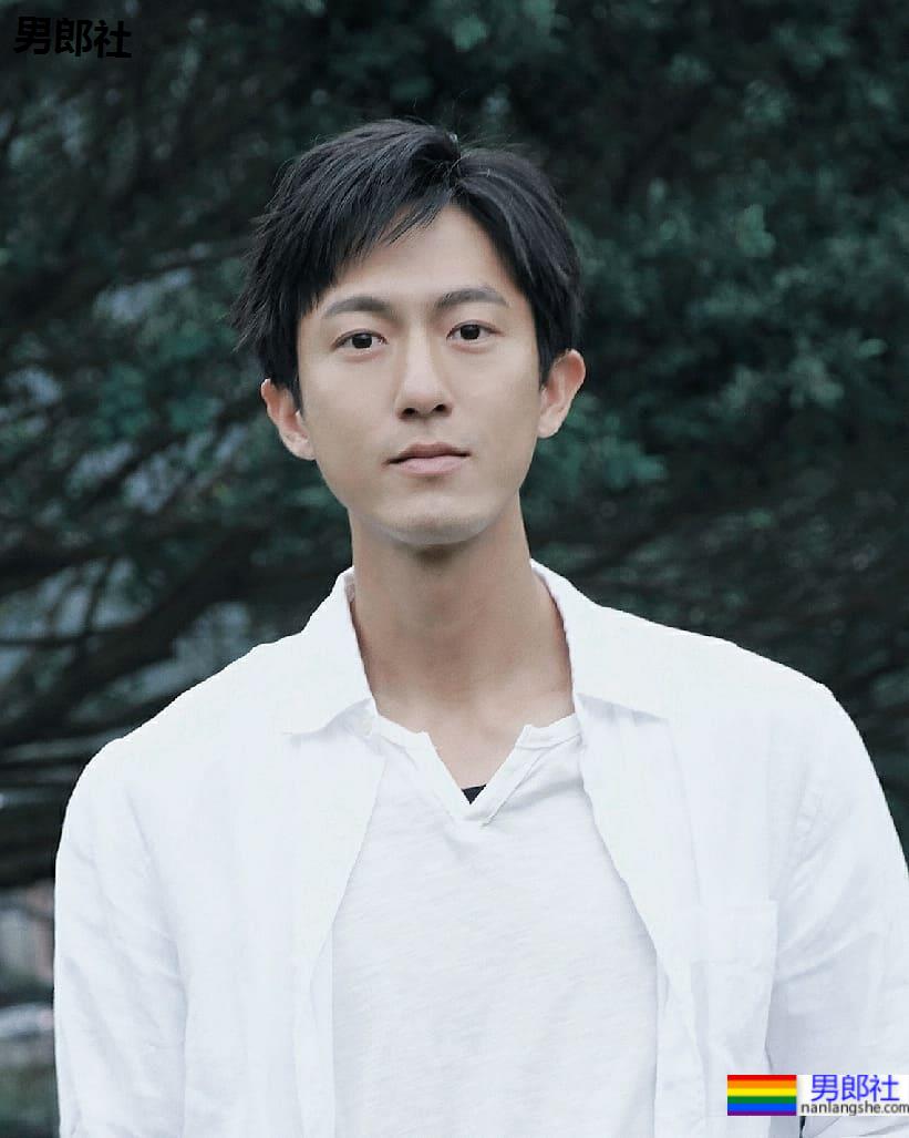 内外皆巨,手活也很重要!外冷内暖邱昊奇出演BL剧《馋上你》执擀面棍 - 51虹马 内外皆巨,手活也很重要!外冷内暖邱昊奇出演BL剧《馋上你》执擀面棍 - 51虹马