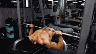 撑爆衣服的胸肌，才是男神们的门面！ - 51虹马