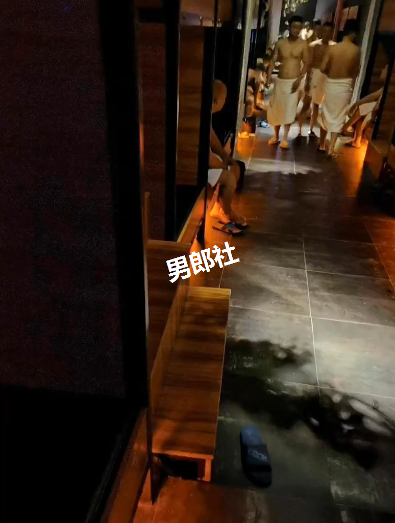 起底“成都MC”同志浴室 - 51虹马