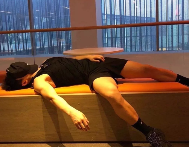 Gay为何忘不掉前任，看完你就懂了-51虹马