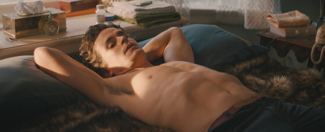 从正面全裸演到逼真床戏！10位抖内观众高潮欢愉的出柜欧美男演员 - 51虹马