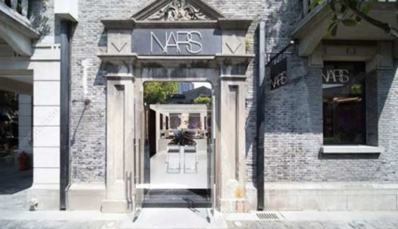 附有彩虹元素的时尚新标地 - 51虹马 附有彩虹元素的时尚新标地 - 51虹马