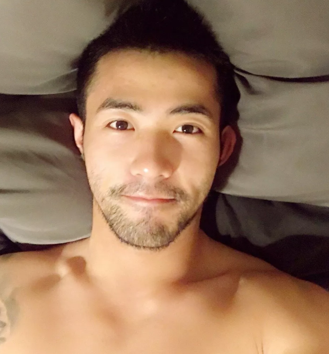 为啥有些男性的胡子长得很快？-51虹马