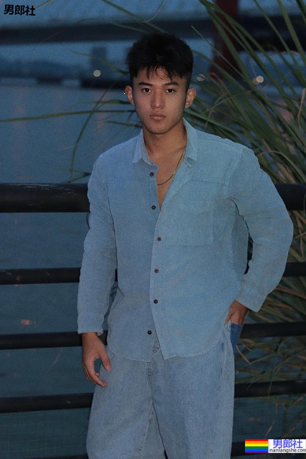 美院00后肌肉小狼狗,颜值超帅+荷尔蒙超A! - 51虹马 美院00后肌肉小狼狗,颜值超帅+荷尔蒙超A! - 51虹马