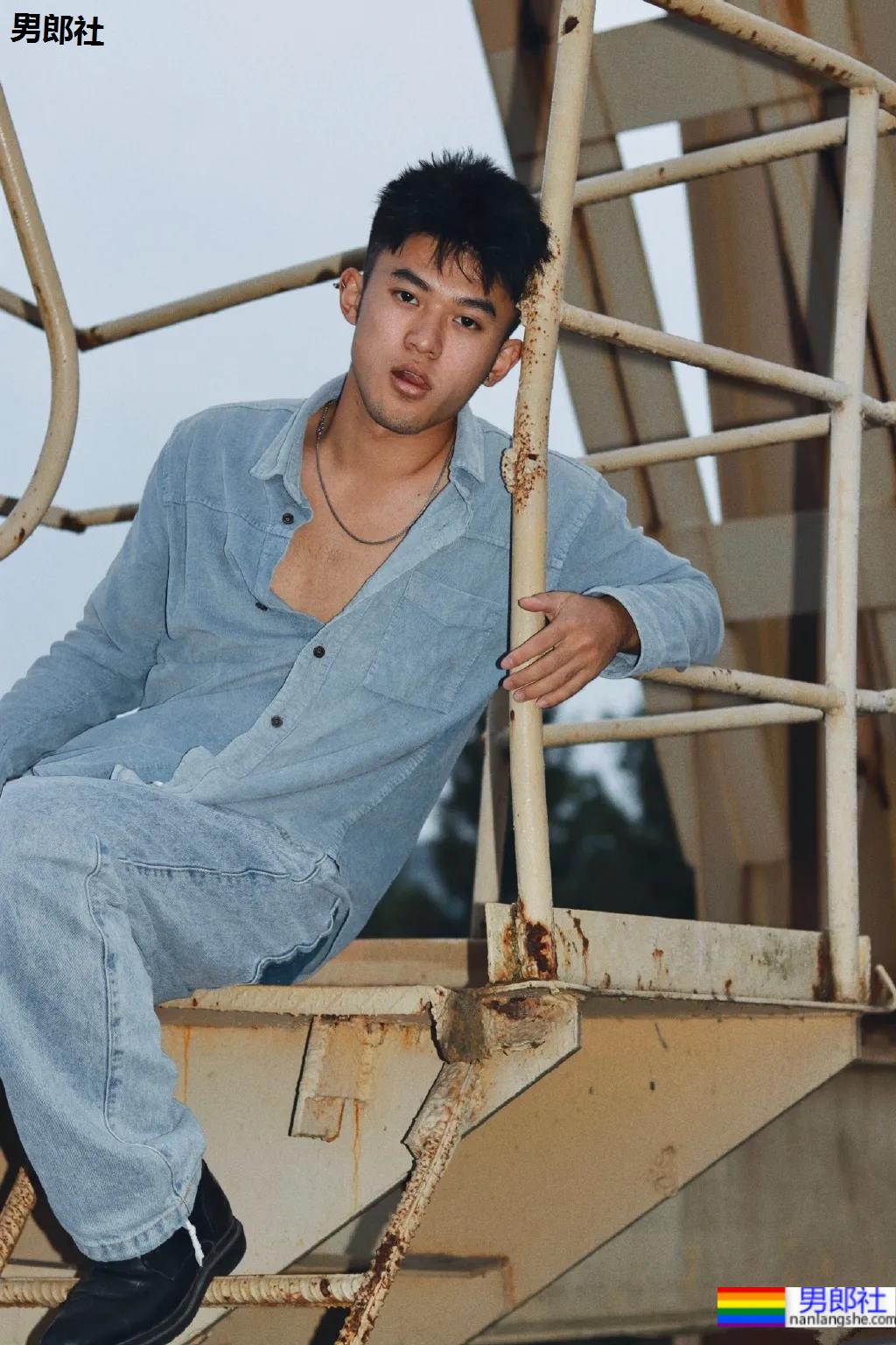 美院00后肌肉小狼狗,颜值超帅+荷尔蒙超A! - 51虹马 美院00后肌肉小狼狗,颜值超帅+荷尔蒙超A! - 51虹马