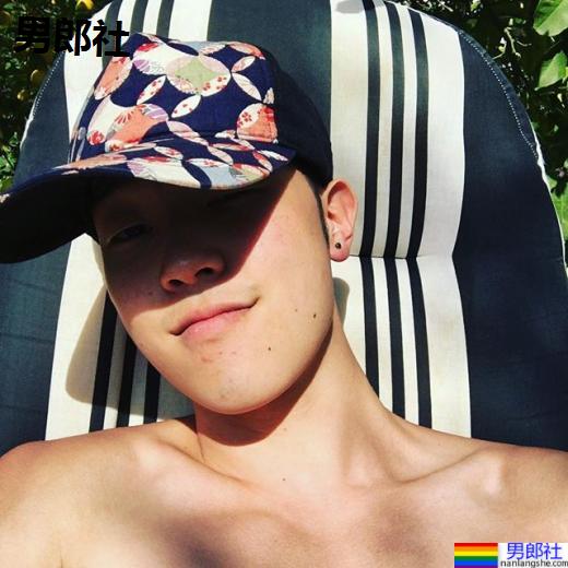 22岁男大生遗体验出致命迷姦药 生前日志曝光自表同志身分 - 51虹马 22岁男大生遗体验出致命迷姦药 生前日志曝光自表同志身分 - 51虹马