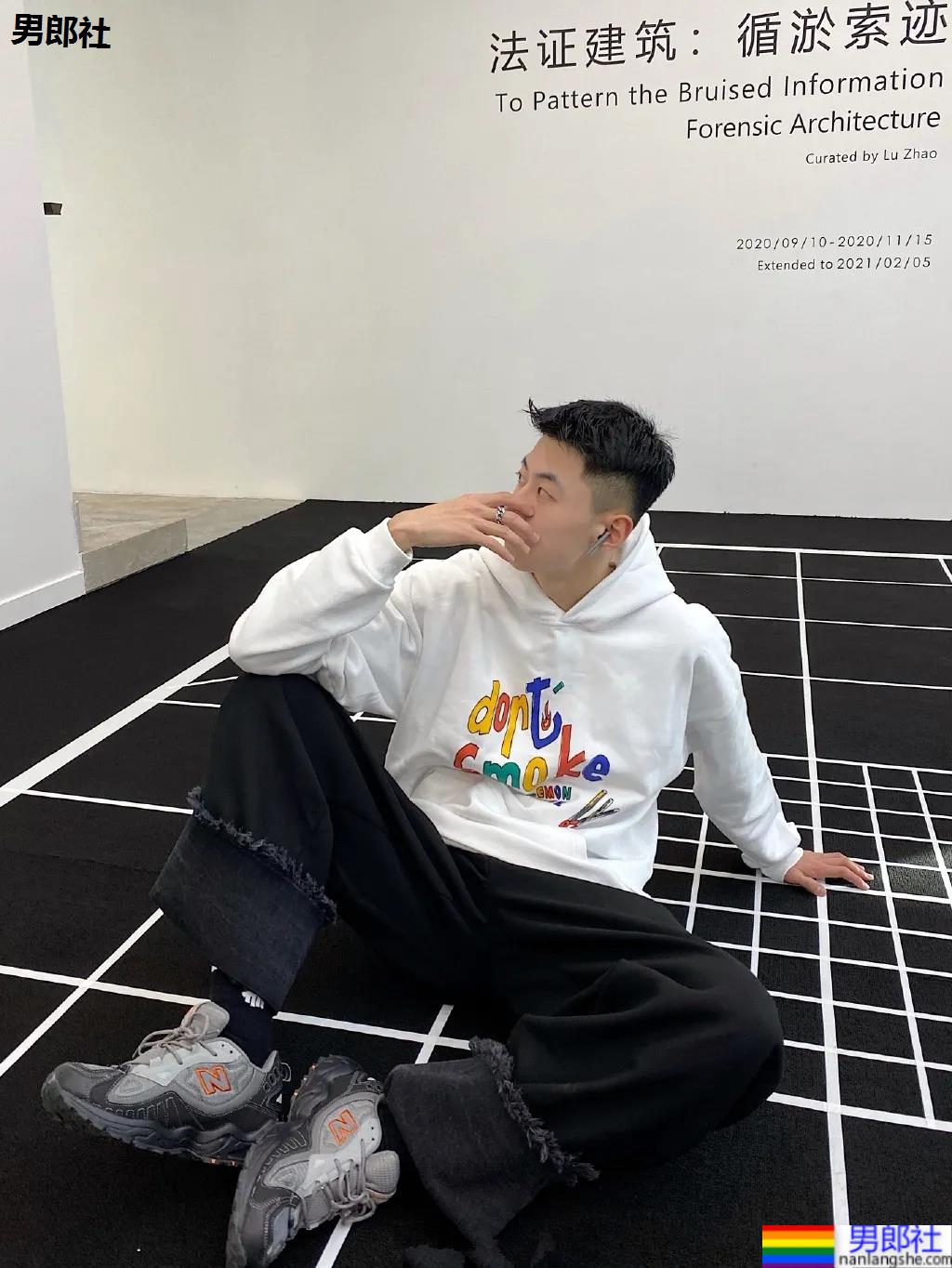 白嫩清爽小奶狗，据说十个网友八个爱！ - 51虹马