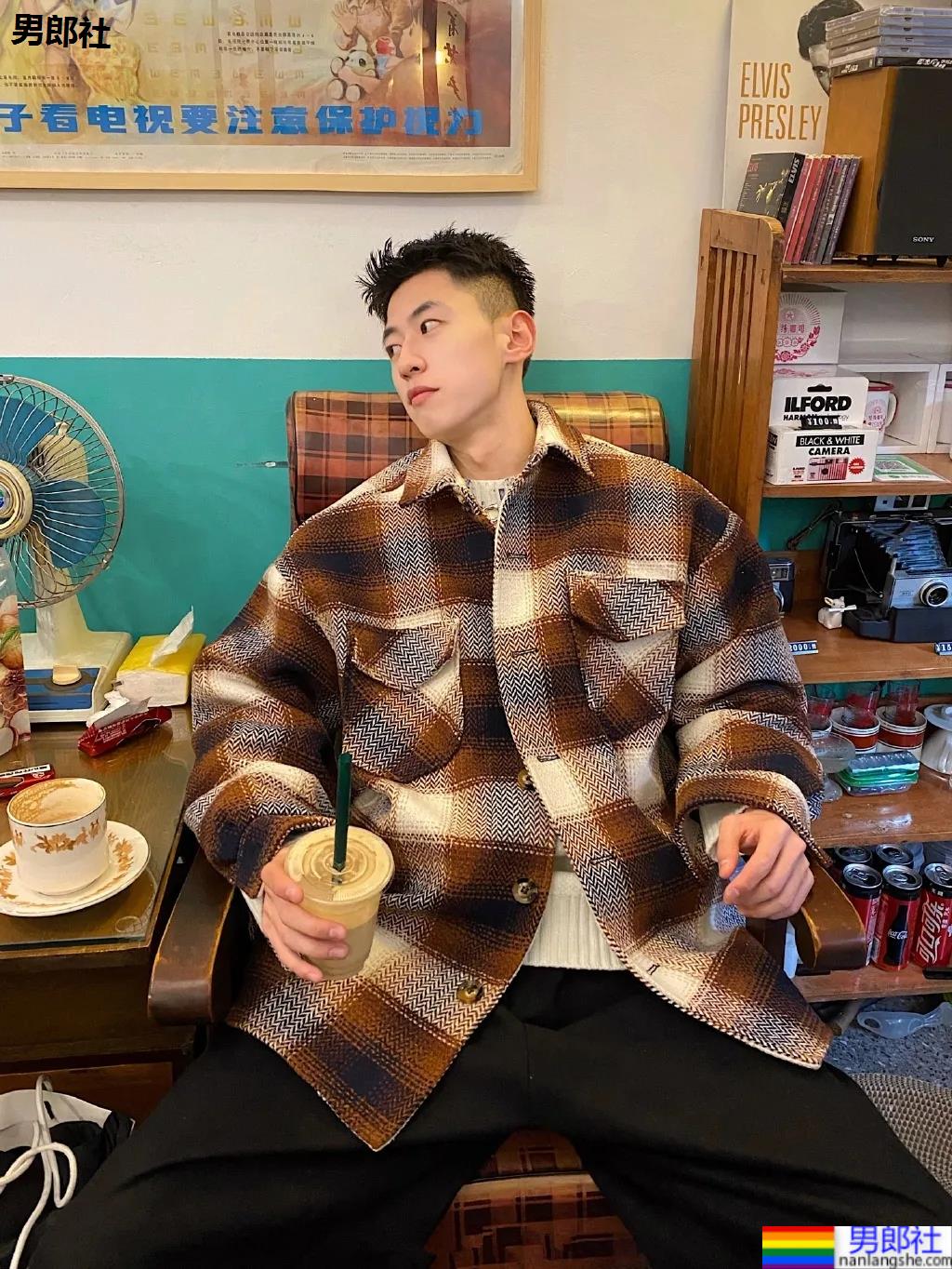 白嫩清爽小奶狗，据说十个网友八个爱！ - 51虹马