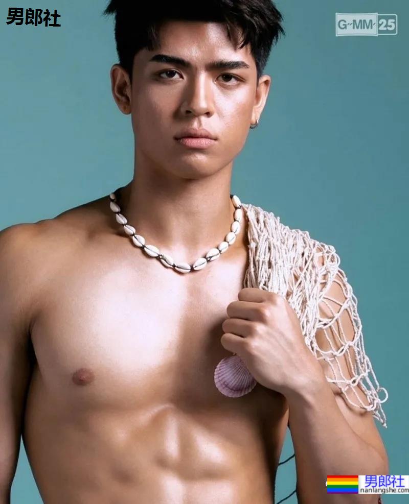 小狼狗偶像男神拍运动大片，被称为雕塑的肌肉身材太太太A了！ - 51虹马