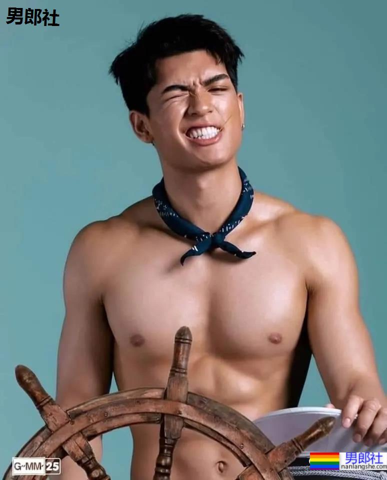 小狼狗偶像男神拍运动大片，被称为雕塑的肌肉身材太太太A了！ - 51虹马