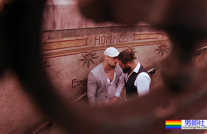 德国博物馆展览男同志公厕寻欢,摄影师:男公厕是神的恩典 - 51虹马 德国博物馆展览男同志公厕寻欢,摄影师:男公厕是神的恩典 - 51虹马