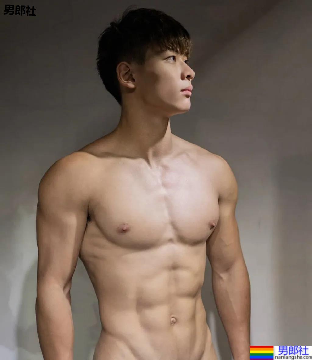 00后角力运动小狼狗，身材处处都吸睛！ - 51虹马