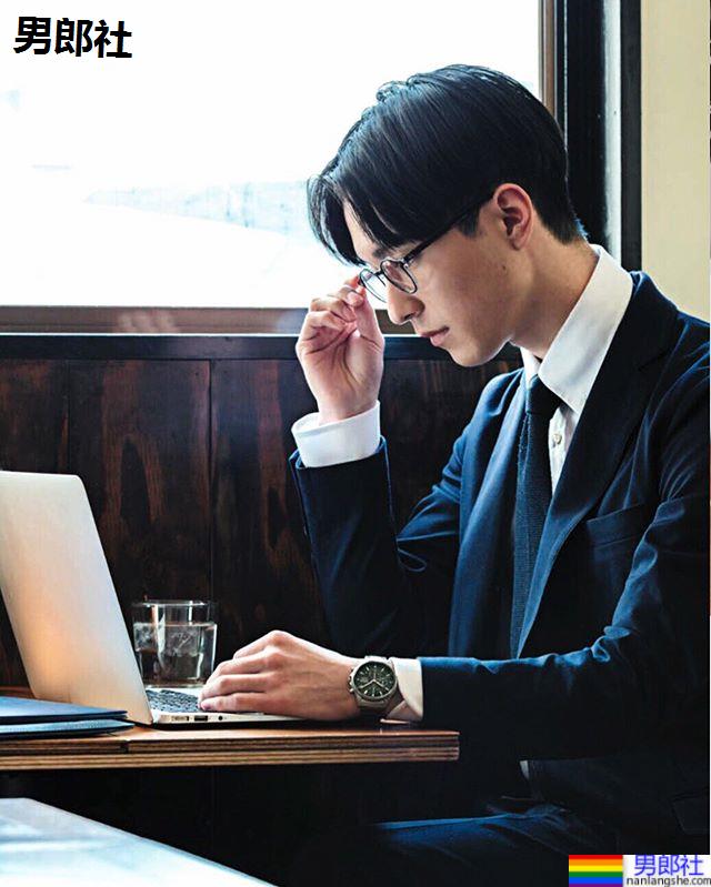 会行走的穿搭型录日韩混血大地系花美男：Kyo - 51虹马