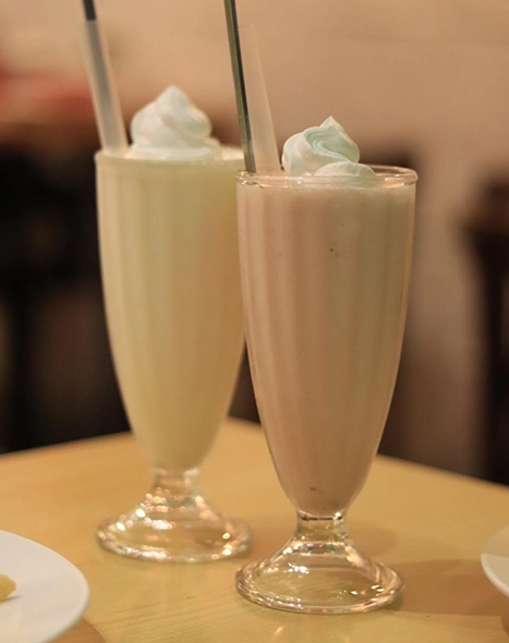 下雨的晚上，与马来西亚导游的公厕邂逅 - 51虹马