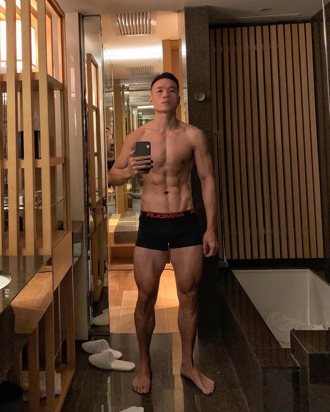 硬汉成都小熟男,火了~-51虹马