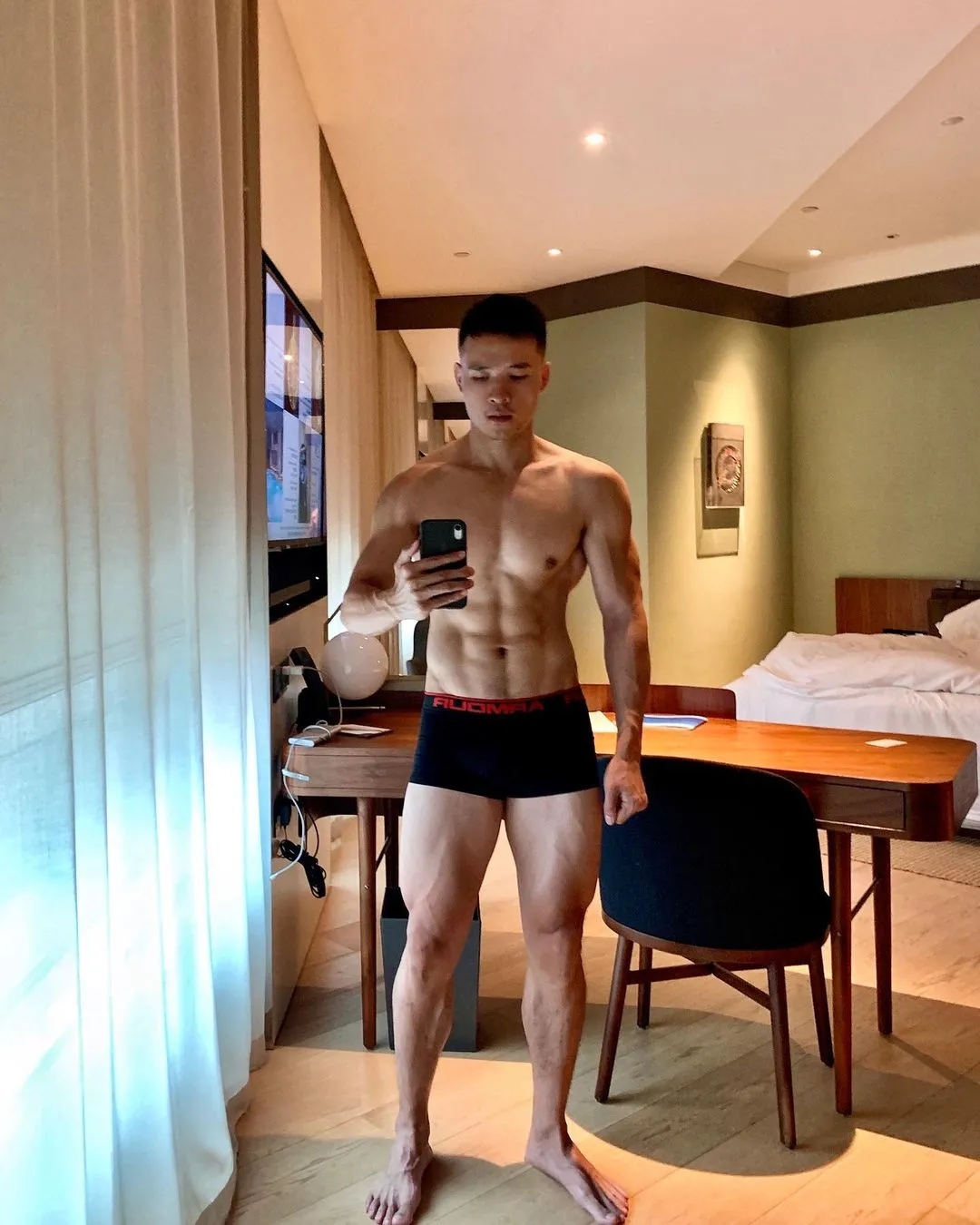 硬汉成都小熟男，火了~ - 51虹马