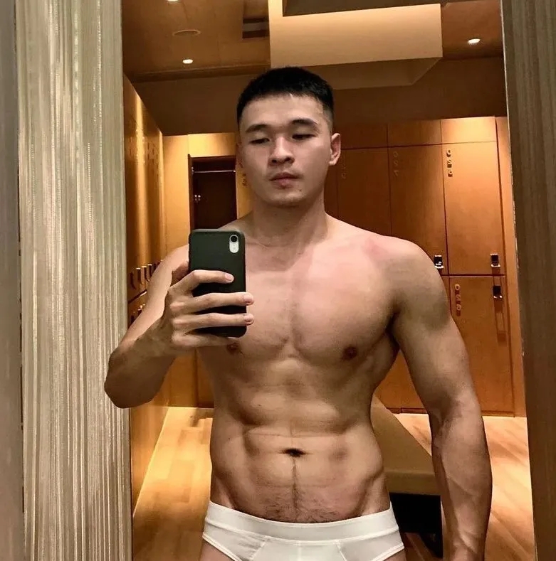 硬汉成都小熟男，火了~ - 51虹马