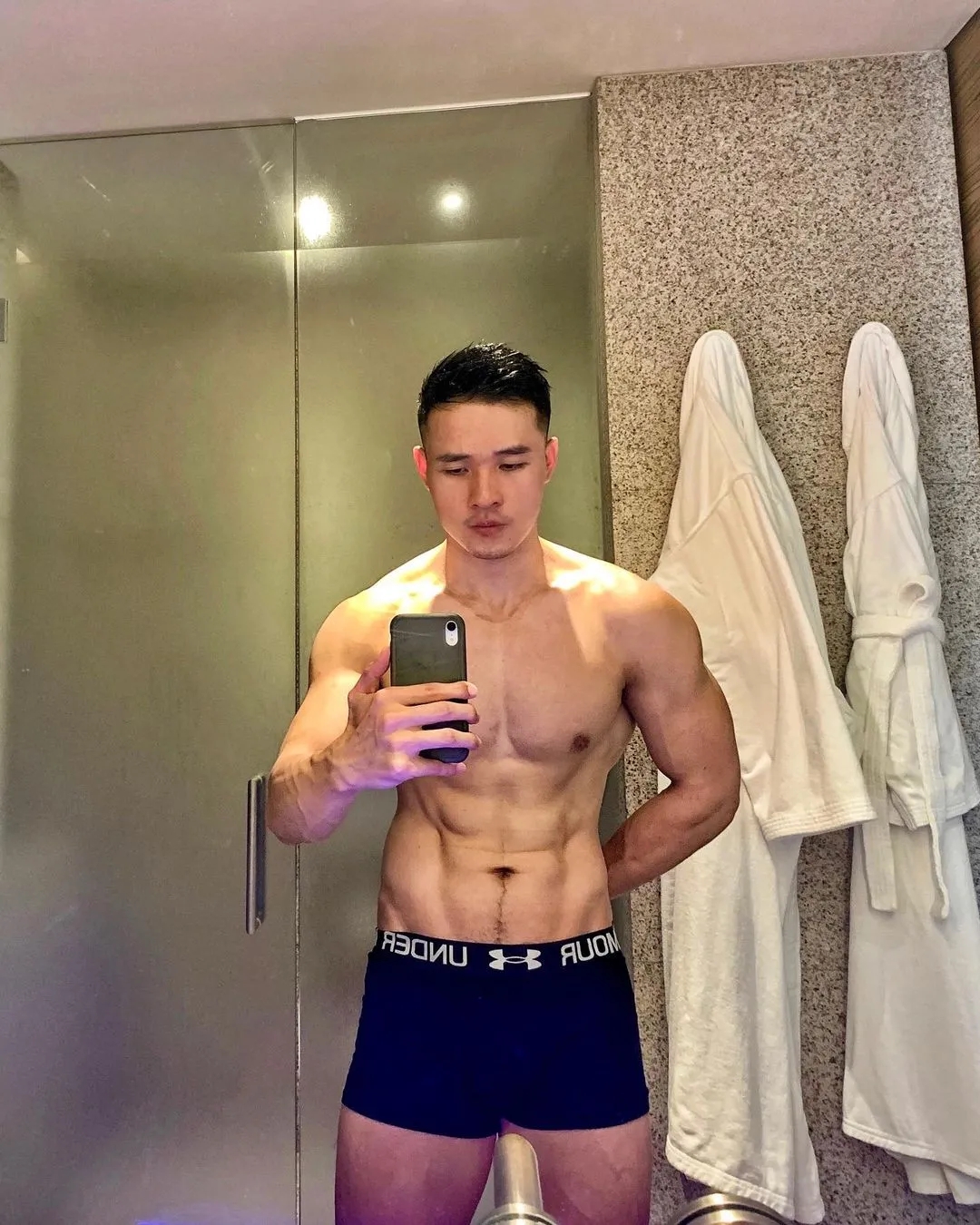 硬汉成都小熟男，火了~ - 51虹马