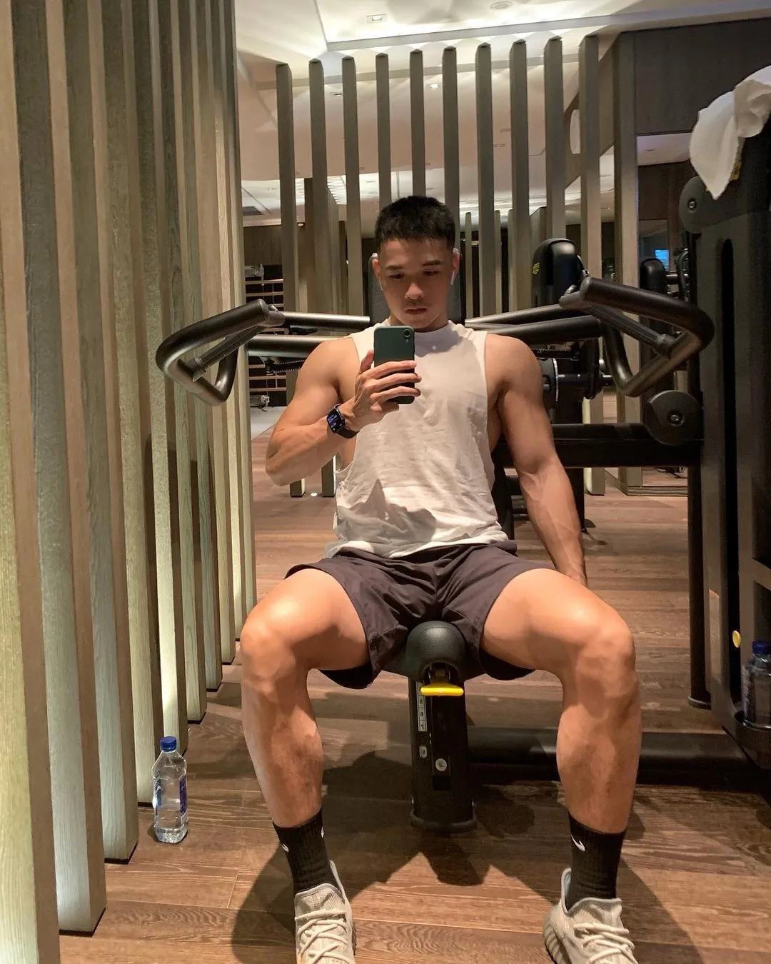 硬汉成都小熟男，火了~ - 51虹马