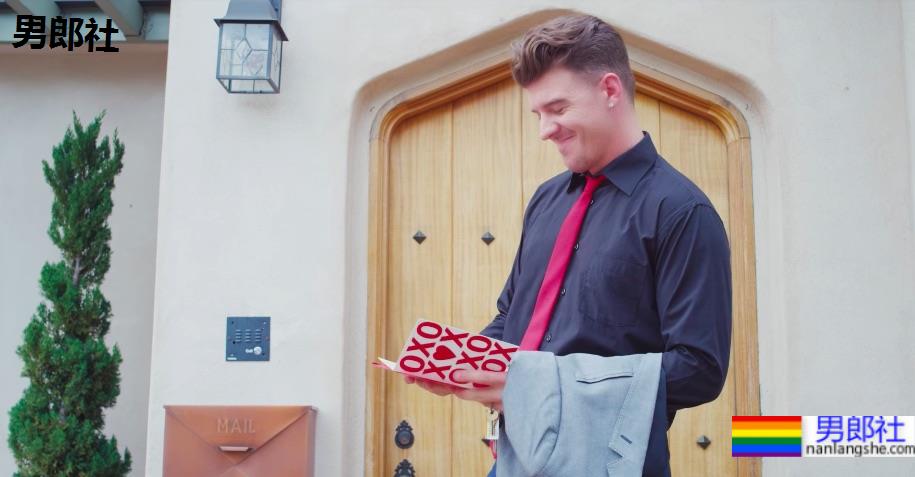 男同志成人片夫夫演员联手拍影片卖肉野餐，甜蜜互动直接闪瞎网友！ - 51虹马