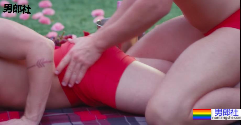 男同志成人片夫夫演员联手拍影片卖肉野餐，甜蜜互动直接闪瞎网友！ - 51虹马