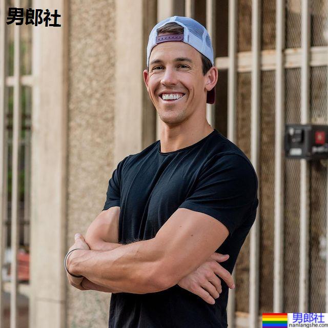 29岁美国滑雪冠军「滑出」自我勇敢出柜 盼体坛给同志平等友善的赛事空间 - 51虹马