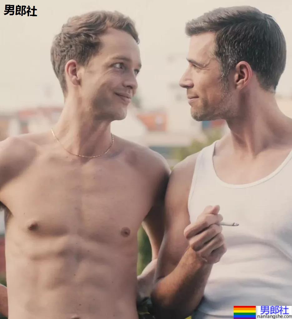 「直|弯」的界限：堕落而撩人的夜 - 51虹马