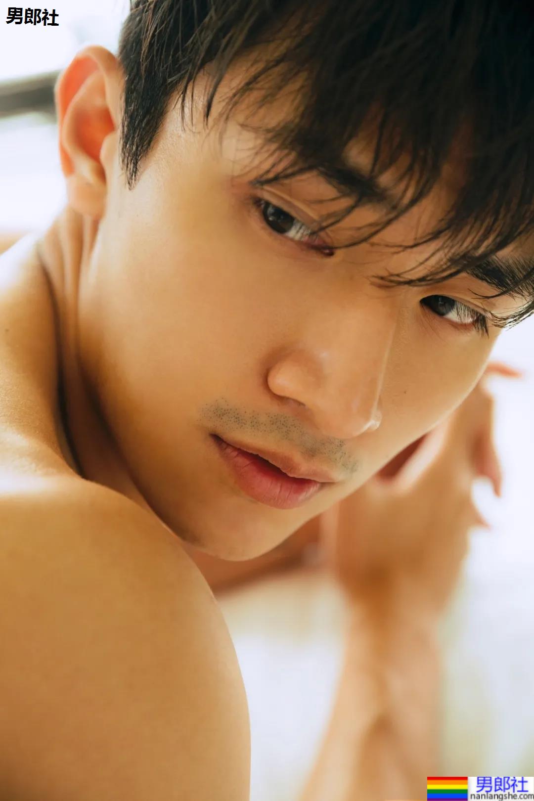 模特林家佑最新写真一览，小姐姐们都不淡定了！ - 51虹马