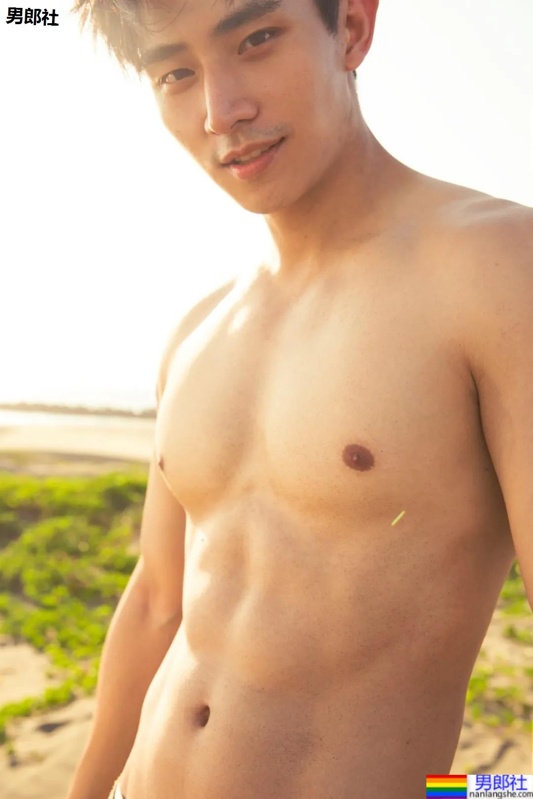 模特林家佑最新写真一览，小姐姐们都不淡定了！ - 51虹马