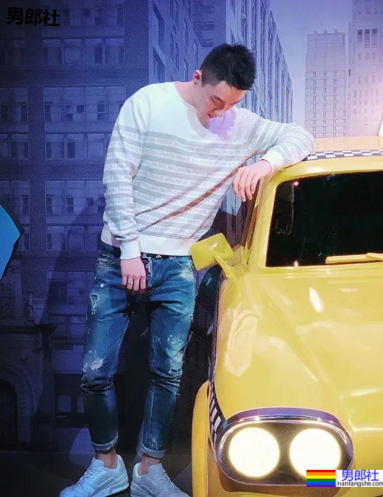 山东小哥哥，乖巧却不失男人味！ - 51虹马