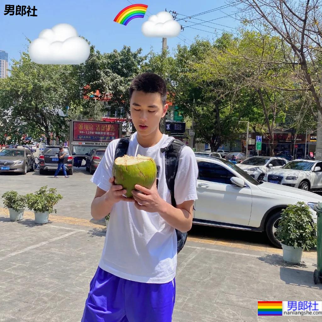 00年1米98大长腿篮球校草，怕不是偶像剧男主吧！ - 51虹马